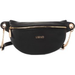 Saszetka nerka LIU JO - Bumbag Liu Jo Natu NA0151 E0064 Nero 22222. Czarne nerki damskie Liu Jo, bez wzorów, ze skóry ekologicznej, młodzieżowe, bez dodatków. Za 429,00 zł.