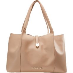 Valentino by Mario Valentino TENDER Torba na zakupy sabbia. Brązowe torby damskie na zakupy marki Valentino by Mario Valentino. Za 549,00 zł.