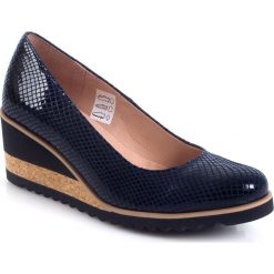 3za2 Sempre POLSKIE KOTURNY 6 cm WŁOSKA SKÓRA BLUE Model: 036. Niebieskie koturny damskie CALZADO, bez obcasa, na koturnie, bez zapięcia. W wyprzedaży za 239,99 zł.