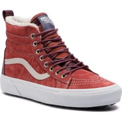 Sneakersy VANS - SK8-Hi Mte VN0A33TXUQA1 (Mte) Hot Sauce/Port Roya. Czerwone półbuty damskie Vans, z zamszu. W wyprzedaży za 309,00 zł.