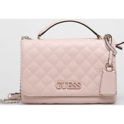 Guess Jeans - Torebka. Czarne torebki klasyczne damskie Guess Jeans, z aplikacjami, z jeansu, casualowe, na ramię, średnie, bez dodatków. W wyprzedaży za 429,90 zł.