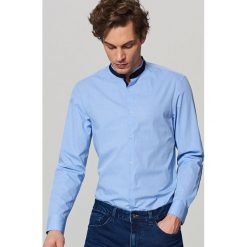 Koszula ze stójką slim fit - Niebieski. Niebieskie koszule męskie slim marki Reserved, m, ze stójką. Za 69,99 zł.