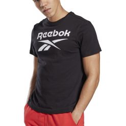 REEBOK GRAPHIC SERIES > FP9150. Koszulki męskie Reebok, xl, z aplikacjami, z bawełny, klasyczne, z okrągłym kołnierzem, z krótkim rękawem, krótkie. Za 89,99 zł.