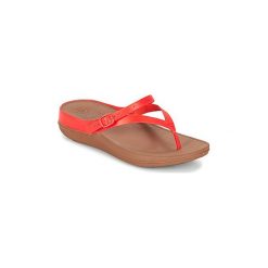 Japonki FitFlop FLIP SANDAL. Czerwone chodaki damskie FitFlop. Za 174,30 zł.