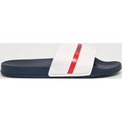 Versace Jeans - Klapki. Białe kapcie męskie Versace Jeans, bez wzorów, z jeansu. W wyprzedaży za 139,90 zł.
