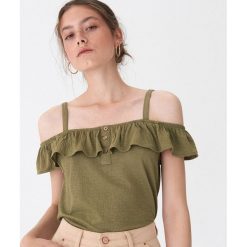Bluzka z falbanką - Khaki. Brązowe bluzki damskie House, s, bez wzorów, z falbankami, bez rękawów. W wyprzedaży za 29,99 zł.