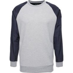 Bejsbolówki męskie: Only & Sons ONSNICK CREW NECK Bluza light grey melange
