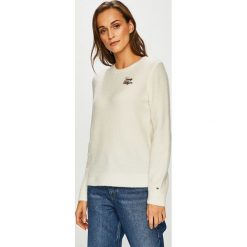 Tommy Hilfiger - Sweter. Białe swetry damskie TOMMY HILFIGER, s, bez wzorów, z elastanu, z krótkim rękawem, krótkie, bez kaptura. W wyprzedaży za 399,90 zł.