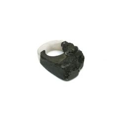 InspiRING Turmalin Czarny rozmiar 16. Czarne pierścionki damskie Brazi druse jewelry, z kwarcem. Za 370,00 zł.