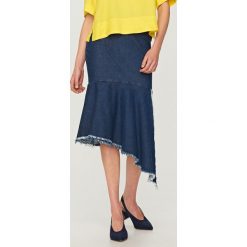 Jeansowa spódnica - Granatowy. Niebieskie spódniczki damskie Reserved, bez wzorów, z jeansu. Za 119,99 zł.