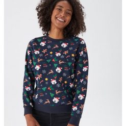 Bluza ze świątecznym motywem - Wielobarwny. Bluzy damskie House, s, bez wzorów, bez rękawów, bez kaptura. Za 69,99 zł.