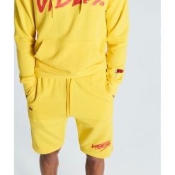 Dresowe szorty Good vibes - Żółty. Żółte spodenki i szorty męskie Cropp, s, bez wzorów, z dresówki. Za 69,99 zł.