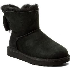 Buty UGG - W Arielle 1019625 W/Blk. Czarne kozaki damskie skórzane marki Ugg. W wyprzedaży za 499,00 zł.