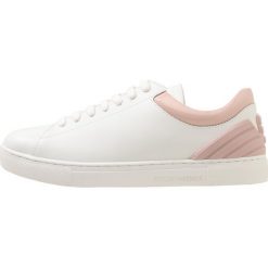 Trampki damskie slip on: Emporio Armani LACE UP Tenisówki i Trampki white/nude