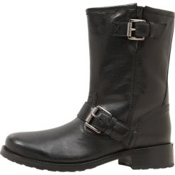 Botki damskie lity: MICHAEL Michael Kors JONAS BOOTIE Botki kowbojki i motocyklowe black