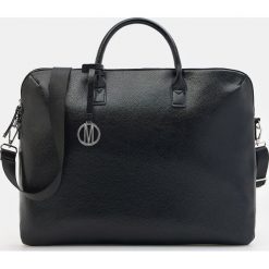 Torba na laptopa z ozdobną zawieszką -. Zawieszki damskie Mohito, bez wzorów. Za 119,99 zł.