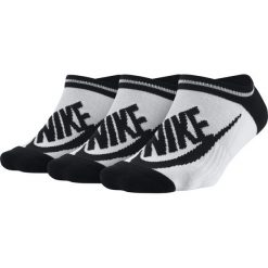 Skarpety Nike Wmns Sportswear 3PPK Striped Socks (SX6064-101). Czarne skarpetki damskie Nike, z elastanu. Za 19,99 zł.