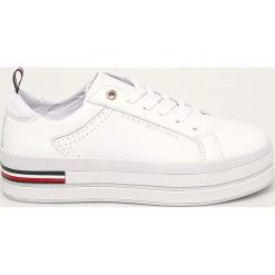 Tommy Hilfiger - Buty. Niebieskie buty sportowe damskie TOMMY HILFIGER, bez wzorów, ze skóry, sportowe. W wyprzedaży za 429,90 zł.