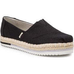 Espadryle TOMS - Platform Alpargata 10013501 Black K. Czarne espadryle damskie Toms, bez wzorów, z tworzywa sztucznego, bez obcasa, na płaskiej podeszwie, bez zapięcia. W wyprzedaży za 219,00 zł.