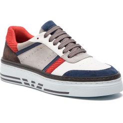 Sneakersy EMPORIO ARMANI - X4X262 XL760 P030 Blue/White/Blue/Plas. Niebieskie sneakersy męskie Emporio Armani, na co dzień, bez wzorów, z zamszu, bez zapięcia. Za 819,00 zł.