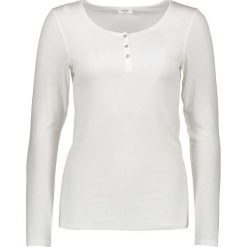Koszulka w kolorze białym. Białe koszulki damskie Marc O'Polo DENIM, s, bez wzorów, prążkowane, z okrągłym kołnierzem, z długim rękawem. W wyprzedaży za 159,95 zł.