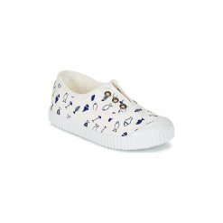 Buty Dziecko Victoria INGLESA PECES TINTADOS. Białe trampki chłopięce marki Victoria. Za 111,30 zł.