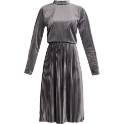 Sukienki: Soft Rebels TYPRE Sukienka letnia flint stone