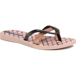 Japonki IPANEMA - Kirei Silk V Fem 82770 Pink/Black 22328. Pomarańczowe klapki damskie Ipanema, bez wzorów, z tworzywa sztucznego, bez obcasa. Za 69,99 zł.