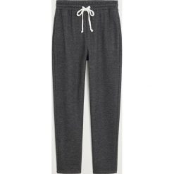 Mango - Spodnie Gordon. Szare spodnie damskie Mango, s, z elastanu. Za 119,90 zł.