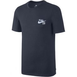 Nike M Nk Sb Dry Tee Dfc Whale Blue M. Niebieskie koszulki do fitnessu męskie marki Nike, m, dri-fit (nike). Za 99,00 zł.