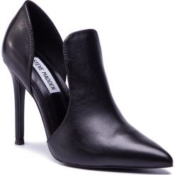 Szpilki STEVE MADDEN - Dance Heel SM11000214-03001-017 Black Leather. Półbuty damskie Steve Madden. W wyprzedaży za 289,00 zł.
