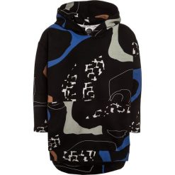 Mainio CHILDRENS HOODIE Bluza z kapturem black. Czarne bluzy chłopięce marki Mainio, z bawełny, z kapturem. Za 209,00 zł.
