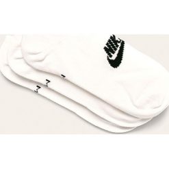 Nike Sportswear - Stopki (3 pack). Białe skarpetki męskie Nike Sportswear, bez wzorów, z elastanu. Za 59,90 zł.