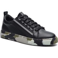 Sneakersy GUESS - FI7LUI ELE12 BLACK. Czarne półbuty dziewczęce Guess, na sznurówki. Za 299,00 zł.