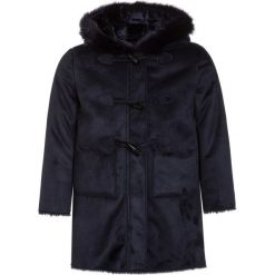 Derhy ACACIA DUFFLE Krótki płaszcz marine. Niebieskie kurtki chłopięce marki Derhy, z materiału, krótkie. W wyprzedaży za 319,20 zł.