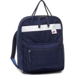 Plecak NIKE - BA6098 498 Granatowy. Niebieskie plecaki męskie Nike, bez wzorów, z materiału, sportowe. Za 139,00 zł.