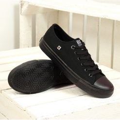 Trampki męskie całe czarne Big Star AA174009 - czarny. Czarne buty sportowe męskie BIG STAR, bez zapięcia. Za 89,99 zł.