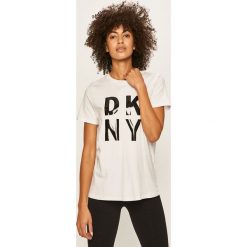 Dkny - T-shirt. Białe bluzki damskie DKNY, s, z aplikacjami, z elastanu, z okrągłym kołnierzem. Za 199,90 zł.
