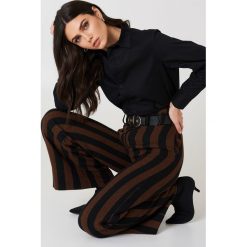 NA-KD Classic Koszula basic - Black. Czarne koszule damskie NA-KD Classic, bez wzorów, bez kołnierzyka, bez rękawów. Za 121,95 zł.