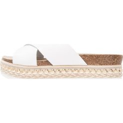 Klapki damskie: Carvela KAKE Klapki white