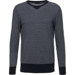 Swetry klasyczne męskie: Cortefiel CREW NECK NAUTICAL STRIPE Sweter marine blue