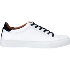 Sneakersy BUBN000088. Białe sneakersy męskie Giacomo Conti, na sznurówki. Za 469,00 zł.