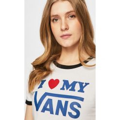 Vans - Top. Białe bluzki damskie Vans, s, z nadrukiem, z bawełny, z okrągłym kołnierzem. W wyprzedaży za 89,90 zł.