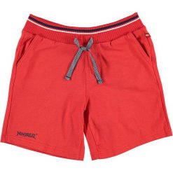 Szorty "Ping 303" w kolorze czerwonym. Czerwone spodenki chłopięce marki LEGO Wear, z nadrukiem. W wyprzedaży za 45,95 zł.