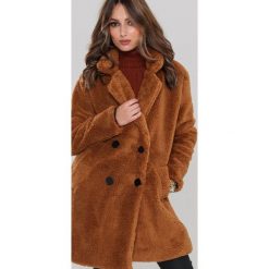 Camelowy Płaszcz Ravelston. Brązowe płaszcze damskie Renee, na zimę, s, bez wzorów, z futra, długie. Za 209,99 zł.