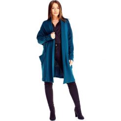 Długi sweter z kieszeniami zielony. Zielone swetry damskie Tagless, xl, bez wzorów, z elastanu, z długim rękawem, długie, bez kaptura. Za 172,86 zł.