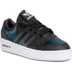 Buty adidas - Rivalry Low W EF5542 Cblack/Ftwwht/Mysrub. Czarne półbuty damskie Adidas, bez wzorów, ze skóry, bez obcasa, na płaskiej podeszwie, bez zapięcia. Za 399,00 zł.