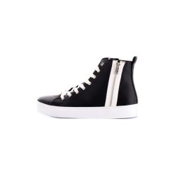 Buty Guess FM7LSMELE12. Trampki męskie Guess, z aplikacjami, bez zapięcia. Za 462,23 zł.