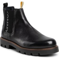 Sztyblety TOMMY JEANS - Tommy Jeans Light Chelsea EM0EM00363 Magnet PC9. Czarne sztyblety męskie Tommy Jeans, z jeansu, bez zapięcia. Za 699,00 zł.