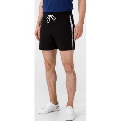 Calvin Klein Szorty Czarny. Czarne spodenki i szorty męskie Calvin Klein, l, bez wzorów, z bawełny. Za 209,95 zł.